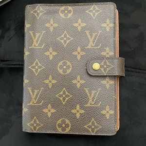 Louis Vuitton MM Agenda